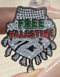 Free Palestine Scarf Badge